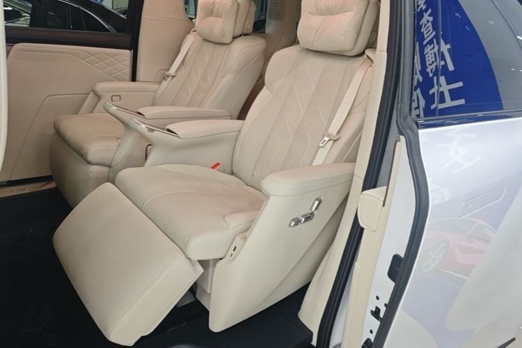 Used Buick Envision Family 2026 Luxury Edition Left Rear Seat