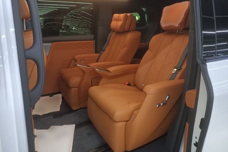 Used Buick Envision Family 2026 Luxury Edition Left Rear Seat