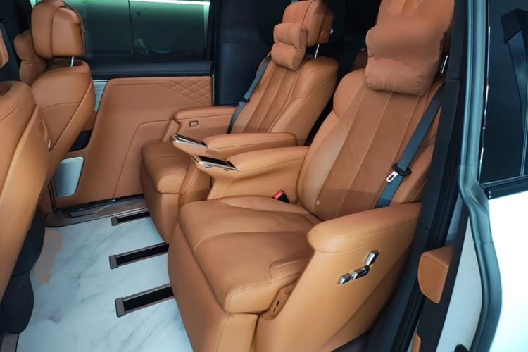 Used Buick Envision Family 2026 Luxury Edition Left Rear Seat