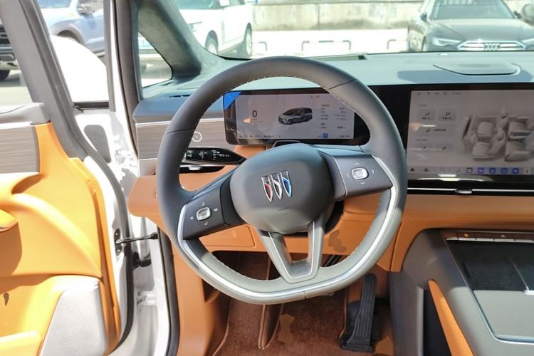 Used Buick Envision Family 2026 Luxury Edition Steering Wheel