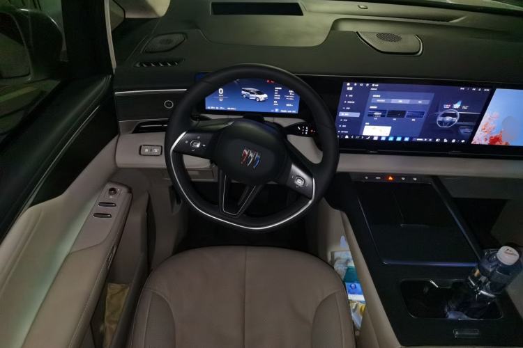 Used Buick Envision Family 2026 Luxury Edition Steering Wheel