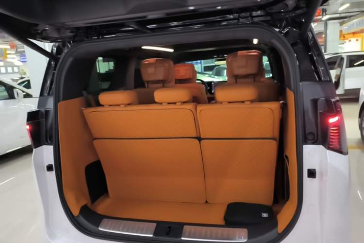 Used Buick Envision Family 2026 Luxury Edition Trunk