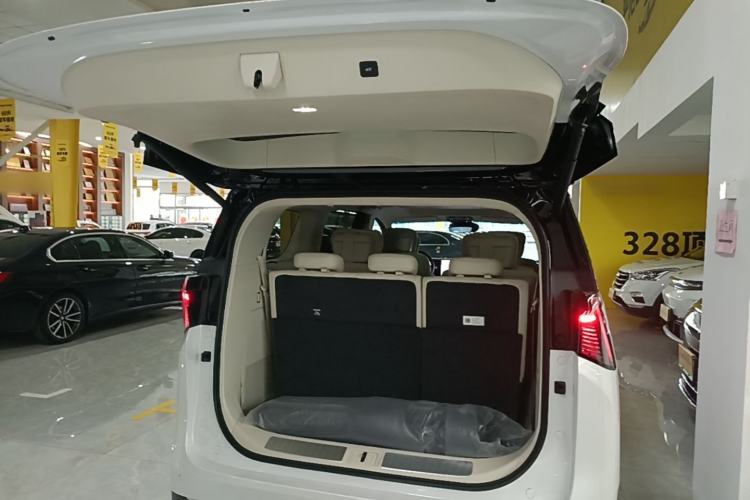 Used Buick Envision Family 2026 Luxury Edition Trunk