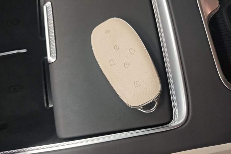 Used Buick Envision Family 2026 Luxury Edition Vehicle Key