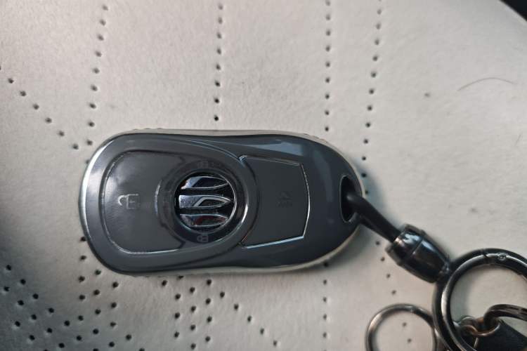 Used Buick Envista 2022 1.5T GS Trendy Ignition Edition Vehicle Key