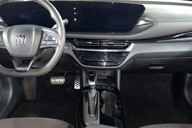 Used Buick Envista 2022 1.5T GS Fuel-Efficient Version Audio And AC Panel