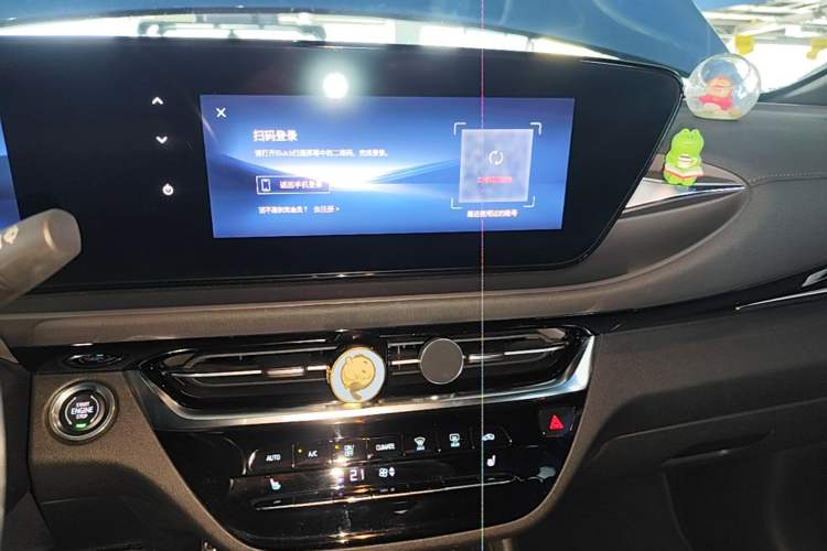 Used Buick Envista 2022 1.5T GS Fuel-Efficient Version Audio And AC Panel