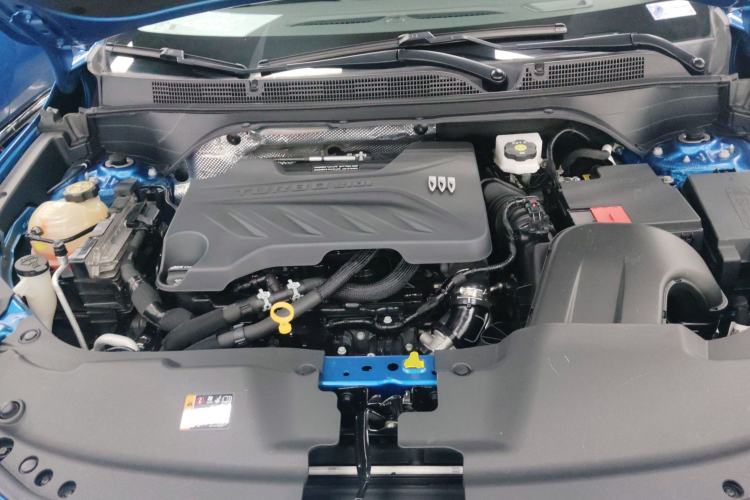 Used Buick Envista 2022 1.5T GS Fuel-Efficient Version Engine Bay