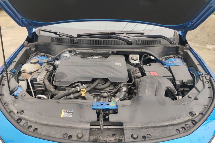 Used Buick Envista 2022 1.5T GS Fuel-Efficient Version Engine Bay