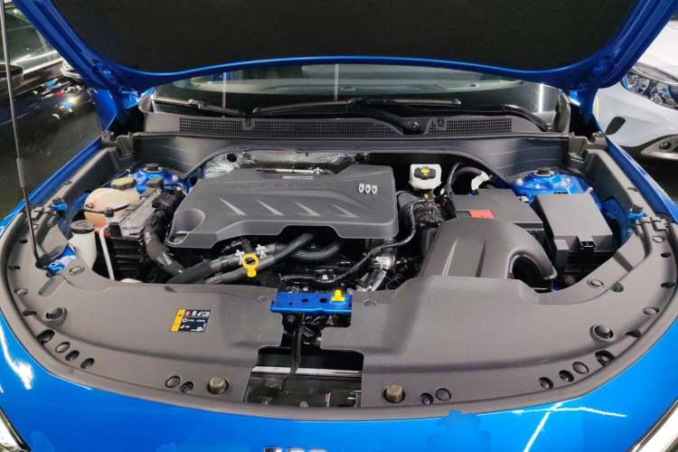 Used Buick Envista 2022 1.5T GS Fuel-Efficient Version Engine Bay