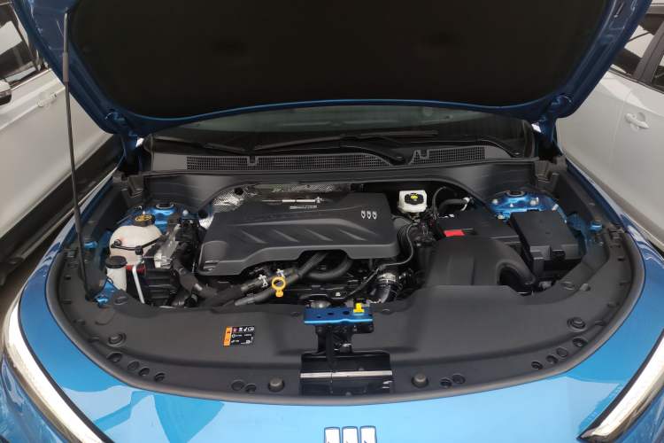 Used Buick Envista 2022 1.5T GS Fuel-Efficient Version Engine Bay