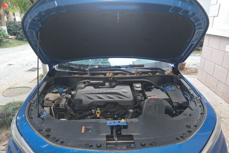 Used Buick Envista 2022 1.5T GS Fuel-Efficient Version Engine Bay