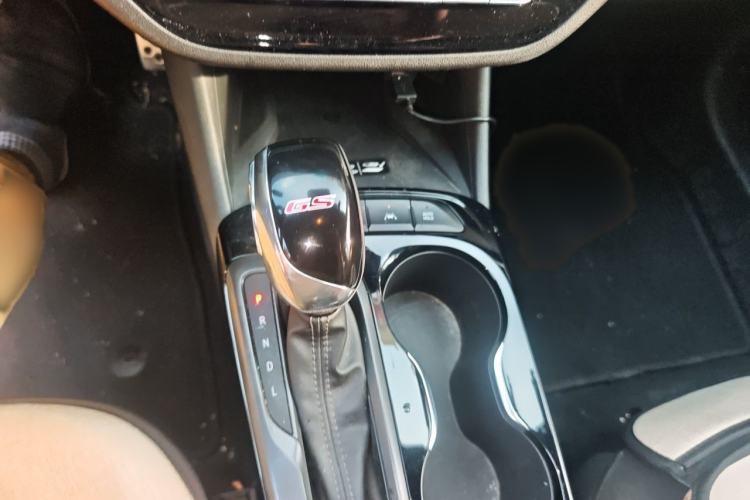 Used Buick Envista 2022 1.5T GS Fuel-Efficient Version Gear Lever