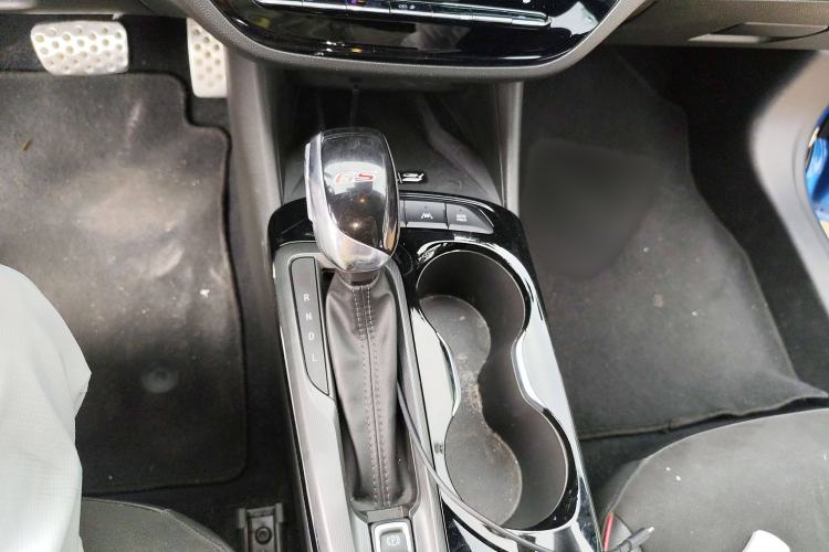 Used Buick Envista 2022 1.5T GS Fuel-Efficient Version Gear Lever