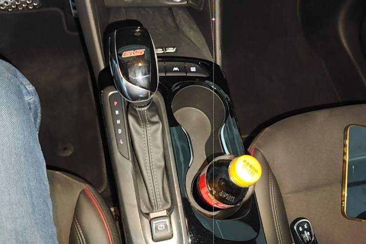 Used Buick Envista 2022 1.5T GS Fuel-Efficient Version Gear Lever