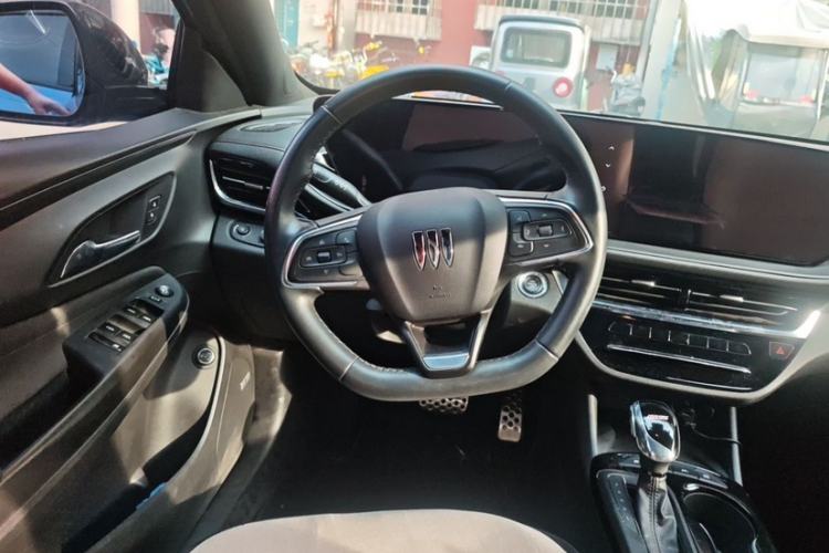Used Buick Envista 2022 1.5T GS Fuel-Efficient Version Interior 3