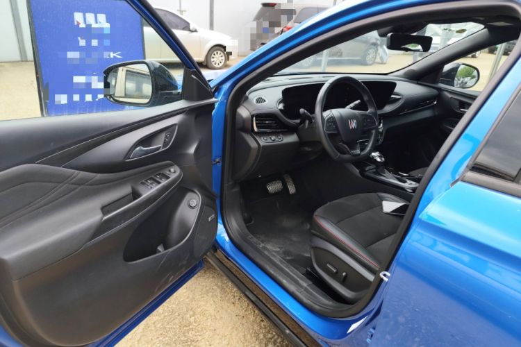 Used Buick Envista 2022 1.5T GS Fuel-Efficient Version Interior 3