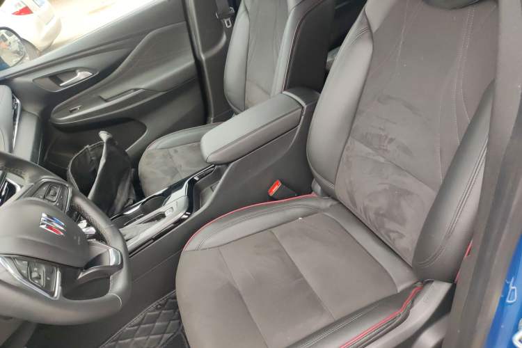 Used Buick Envista 2022 1.5T GS Fuel-Efficient Version Left Front Seat