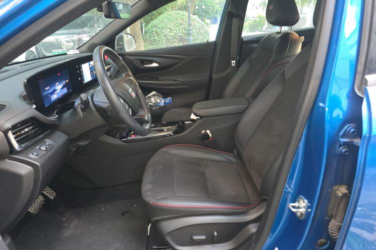 Used Buick Envista 2022 1.5T GS Fuel-Efficient Version Left Front Seat
