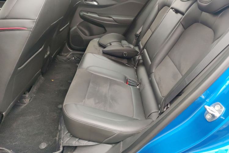 Used Buick Envista 2022 1.5T GS Fuel-Efficient Version Left Rear Seat