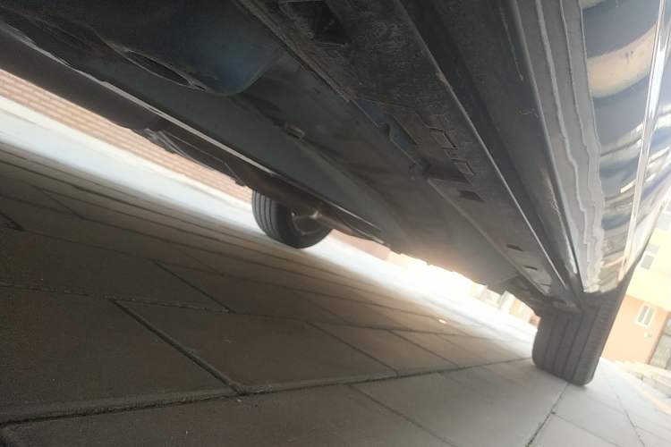 Used Buick Envista 2022 1.5T GS Fuel-Efficient Version Left Side Sill