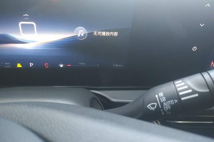 Used Buick Envista 2022 1.5T GS Fuel-Efficient Version Odometer Close Up