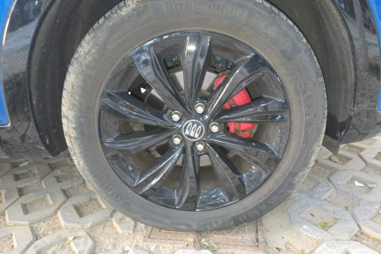Used Buick Envista 2022 1.5T GS Fuel-Efficient Version Right Front Wheel Hub