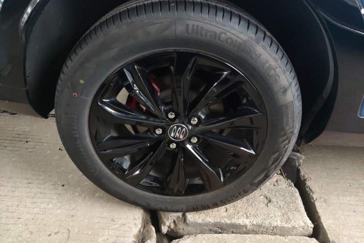 Used Buick Envista 2022 1.5T GS Fuel-Efficient Version Right Rear Wheel Hub