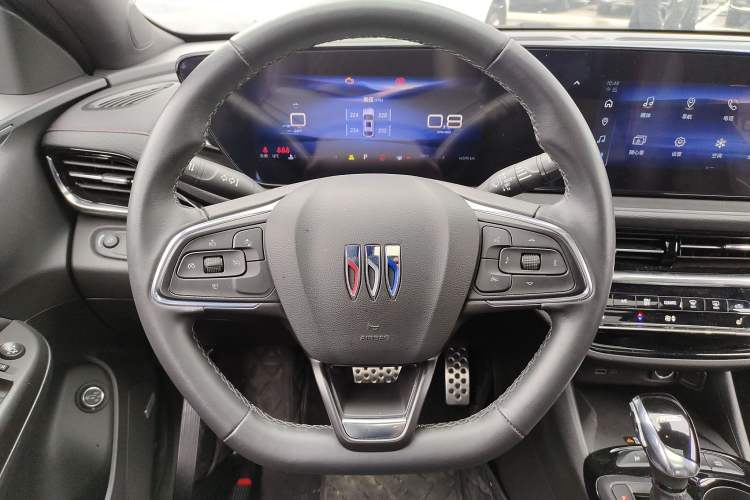 Used Buick Envista 2022 1.5T GS Fuel-Efficient Version Steering Wheel