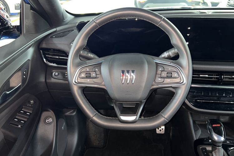 Used Buick Envista 2022 1.5T GS Fuel-Efficient Version Steering Wheel