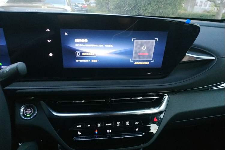 Used Buick Envista 2022 1.5T GS Fuel-Efficient Version Audio And AC Panel