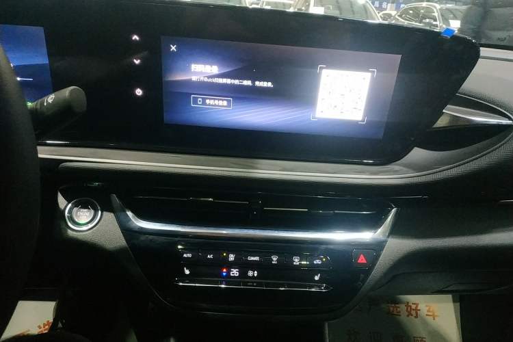 Used Buick Envista 2022 1.5T GS Fuel-Efficient Version Audio And AC Panel