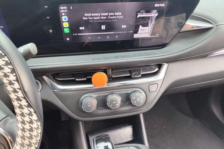 Used Buick Envista 2022 1.5T Smart Edition Audio And AC Panel