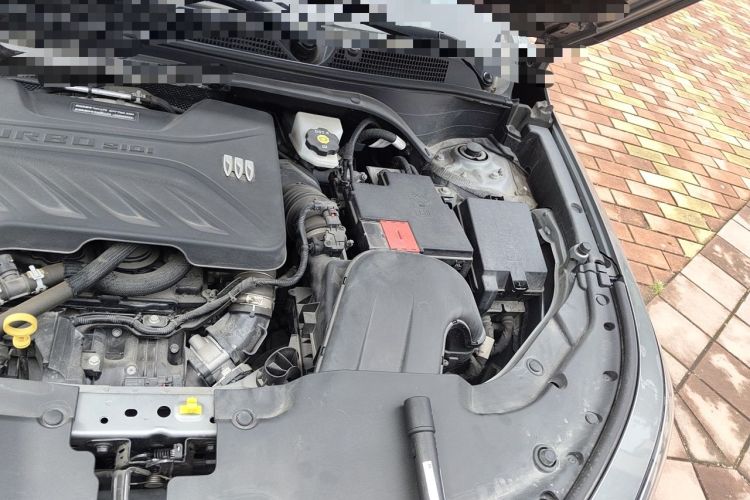 Used Buick Envista 2022 1.5T Smart Edition Engine Bay Left