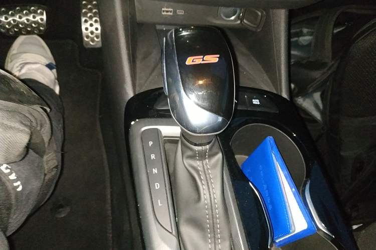 Used Buick Envista 2022 1.5T GS Fuel-Efficient Version Gear Lever