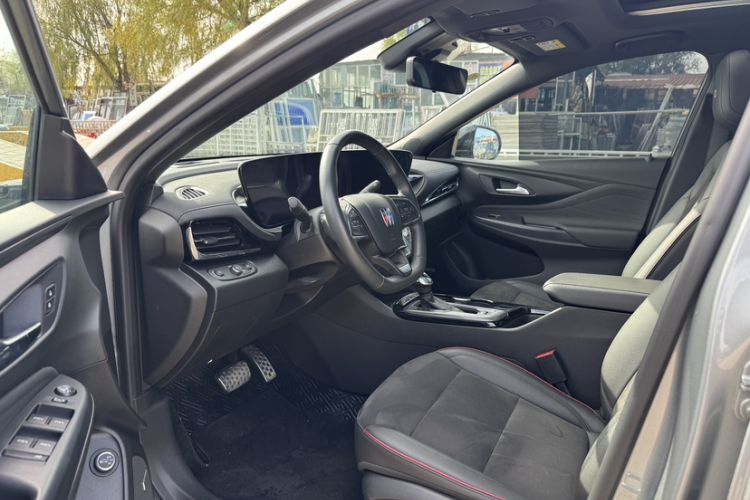 Used Buick Envista 2022 1.5T GS Fuel-Efficient Version Interior 1