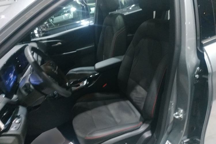 Used Buick Envista 2022 1.5T GS Fuel-Efficient Version Left Front Seat
