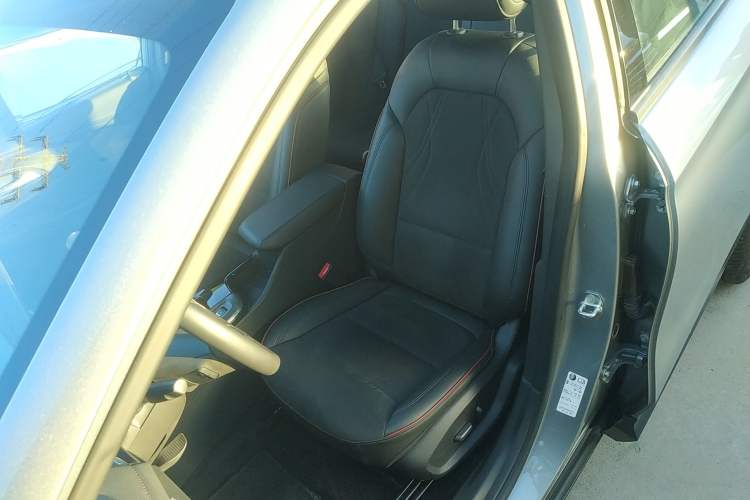 Used Buick Envista 2022 1.5T GS Fuel-Efficient Version Left Front Seat