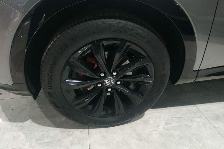 Used Buick Envista 2022 1.5T GS Fuel-Efficient Version Left Front Wheel Hub