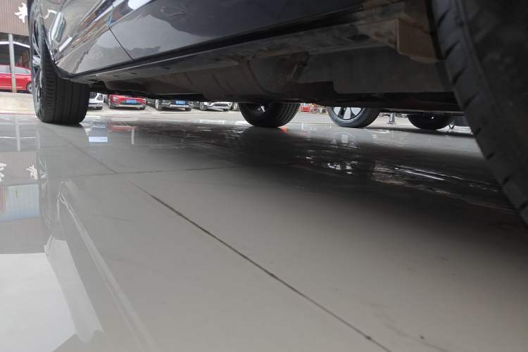 Used Buick Envista 2022 1.5T GS Fuel-Efficient Version Left Side Sill