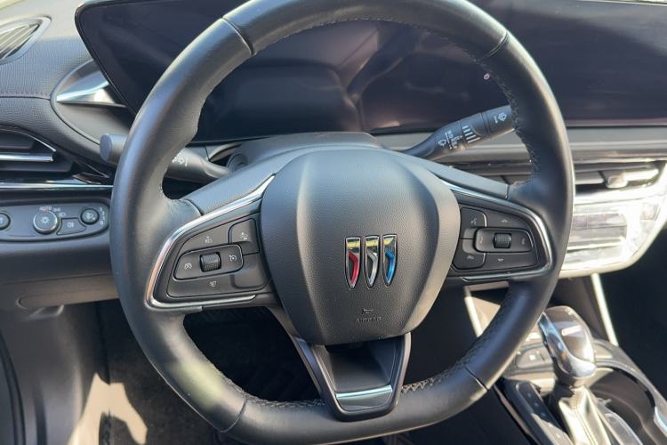 Used Buick Envista 2022 1.5T GS Fuel-Efficient Version Steering Wheel