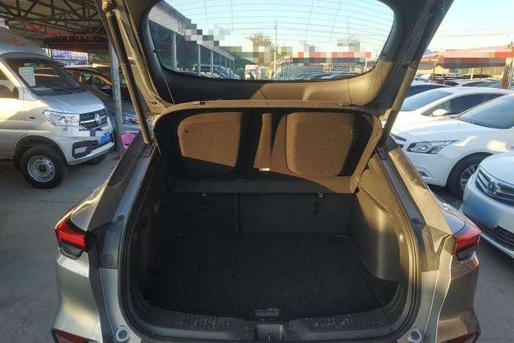 Used Buick Envista 2022 1.5T GS Fuel-Efficient Version Trunk