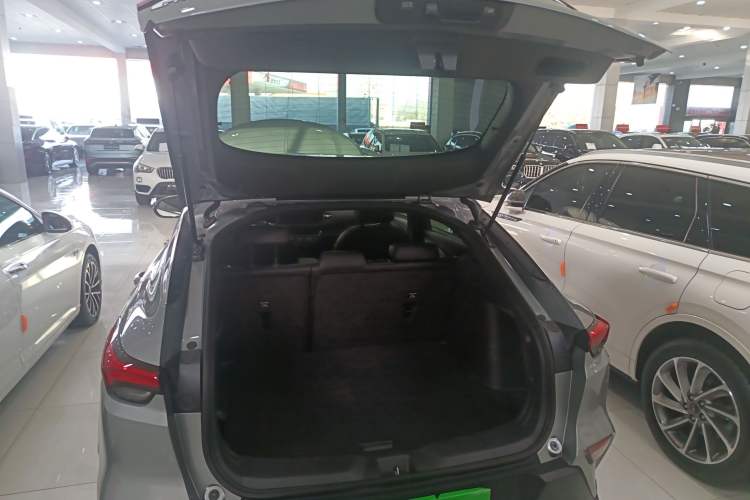 Used Buick Envista 2022 1.5T Smart Edition Trunk