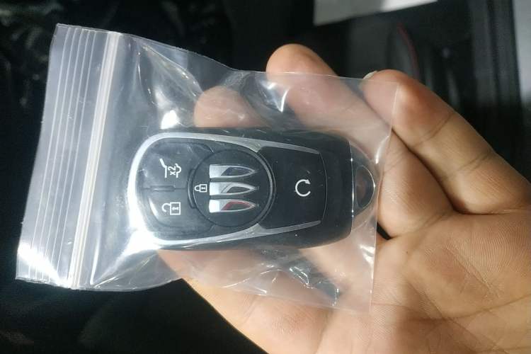 Used Buick Envista 2022 1.5T GS Fuel-Efficient Version Vehicle Key