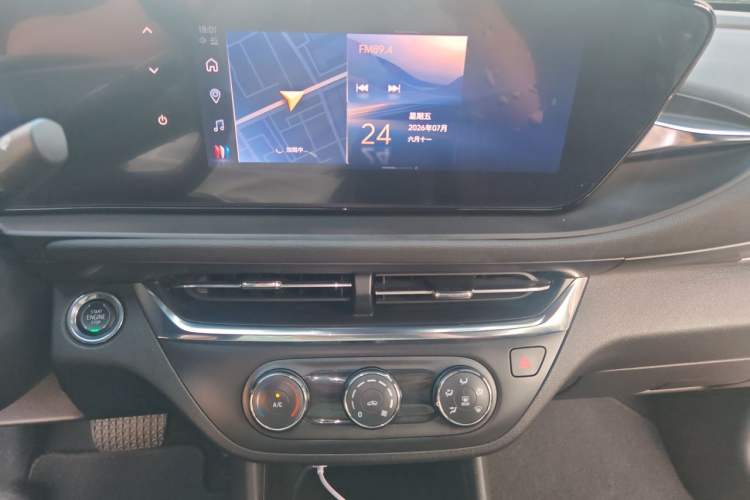 Used Buick Envista 2022 1.5T Smart Edition Audio And AC Panel