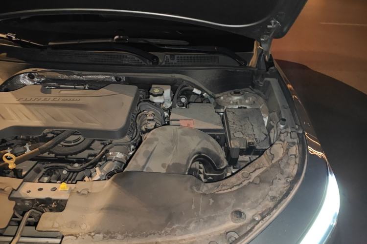 Used Buick Envista 2022 1.5T GS Trendy Ignition Edition Engine Bay Left