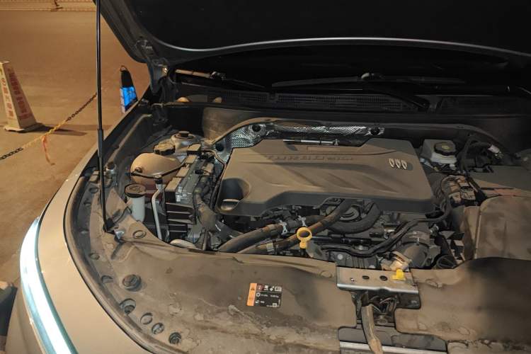 Used Buick Envista 2022 1.5T GS Trendy Ignition Edition Engine Bay Right