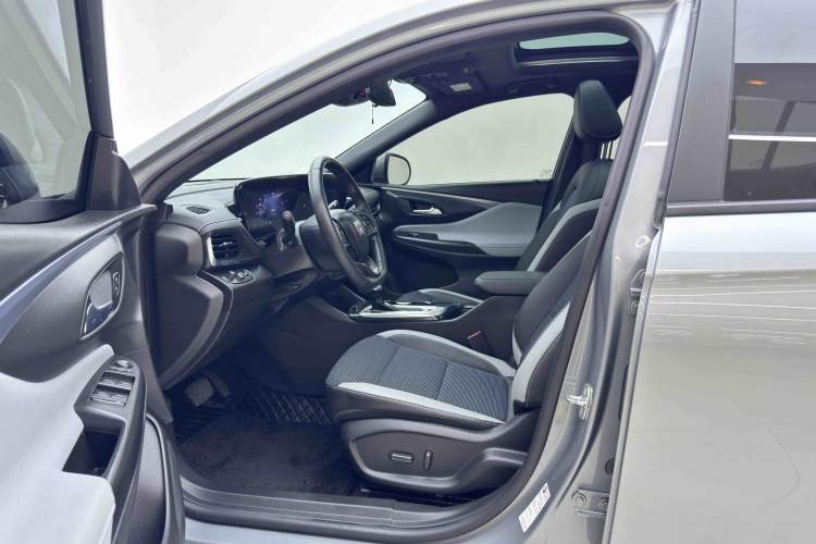 Used Buick Envista 2022 1.5T Smart Edition Interior 1