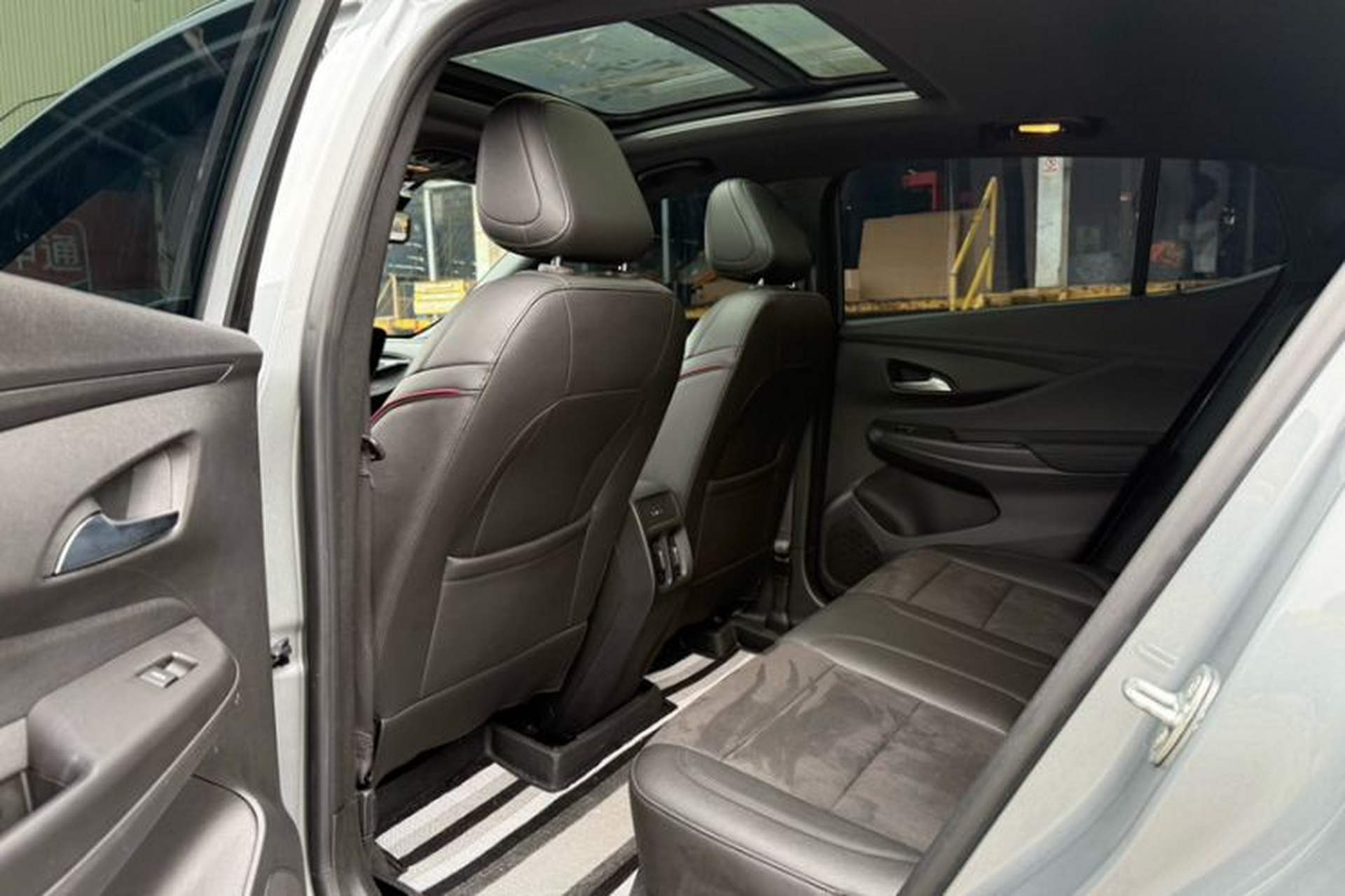 Used Buick Envista 2022 1.5T GS Fuel-Efficient Version Interior 3