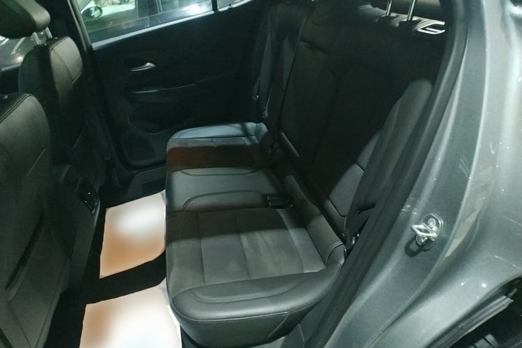 Used Buick Envista 2022 1.5T GS Fuel-Efficient Version Interior 4